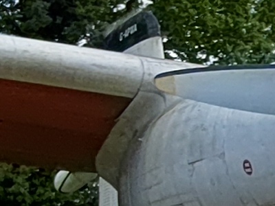 1:1 crop from the Duo 2